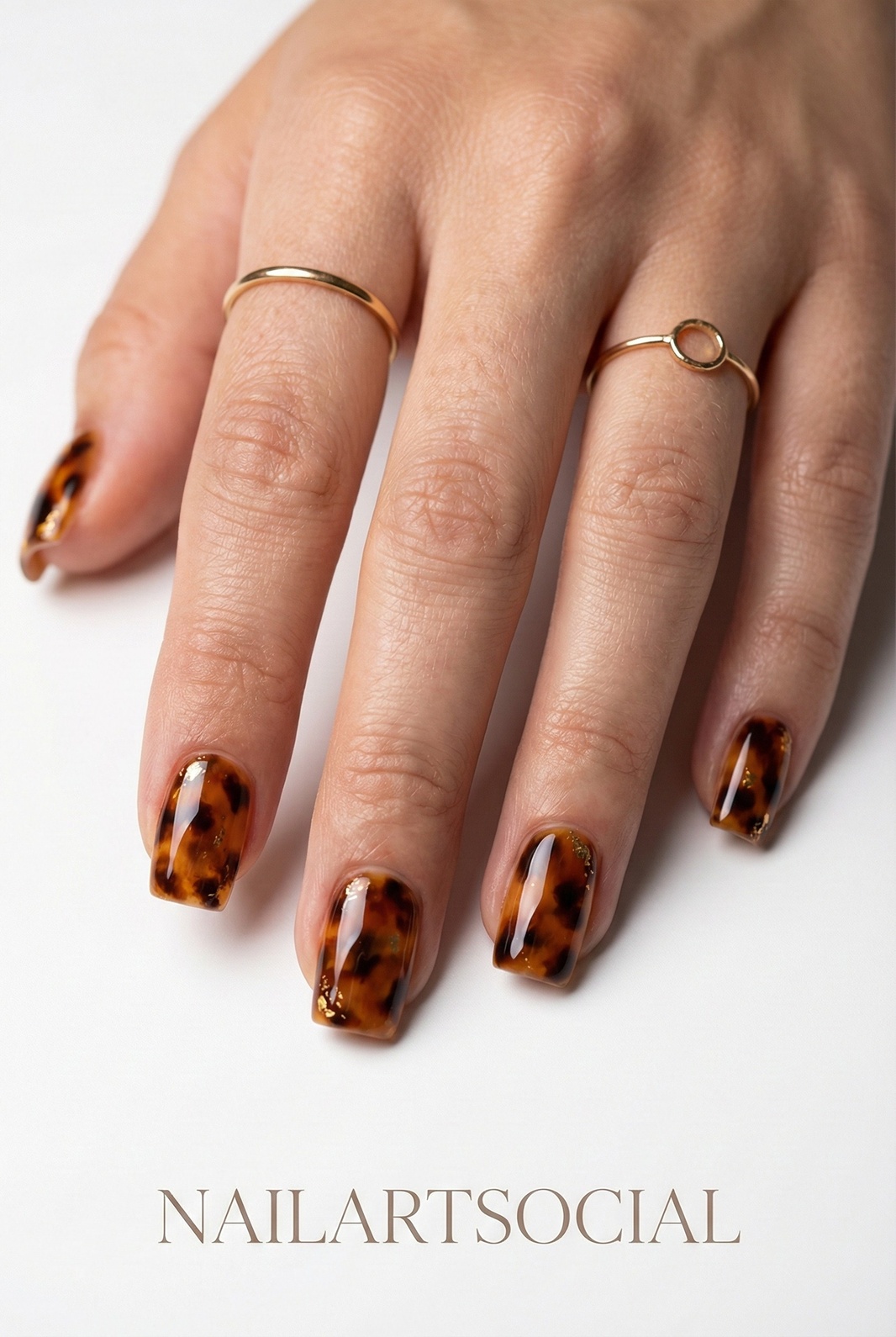 Glossy Tortoiseshell